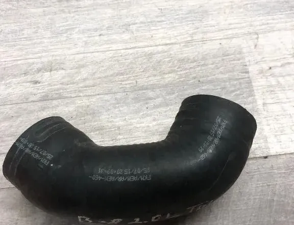 VOLKSWAGEN Passat B8 (2014-2023) Маркучи 04L131521 34973939