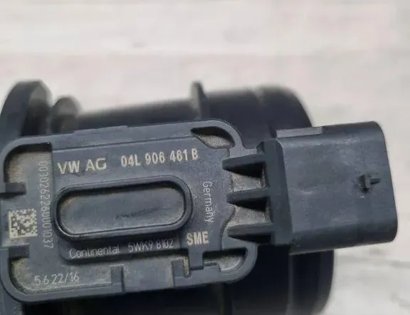 VOLKSWAGEN Golf 7 generation (2012-2024) Сензор за масов въздушен поток MAF 5WK98102,04L906461B 34996809