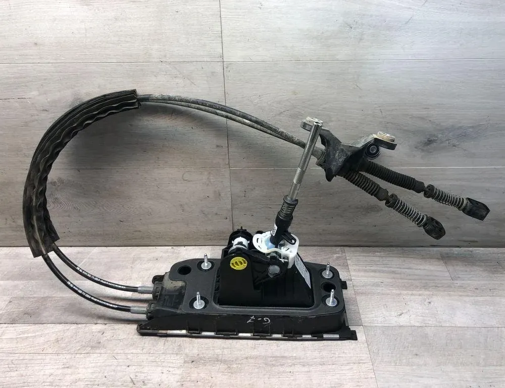 VOLKSWAGEN Golf 7 generation (2012-2024) Механизъм за превключване на скоростите 5Q0711061F 34992387