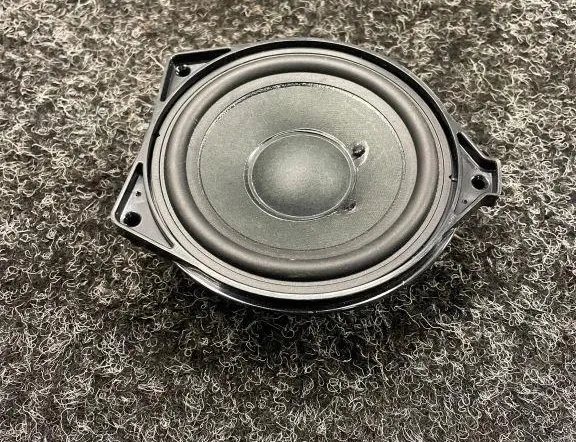 MERCEDES-BENZ C-Class W205/S205/C205 (2014-2023) Високоговорител на предната лява врата A2058200402 34080119