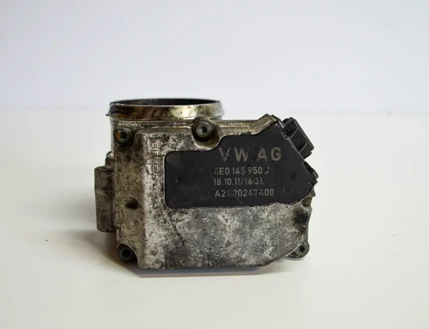 AUDI A4 B8/8K (2011-2016) Корпус на дросела 4E0145950J 10620458