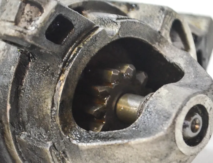 BMW 5 Series E60/E61 (2003-2010) Стартер 7802508 11779920