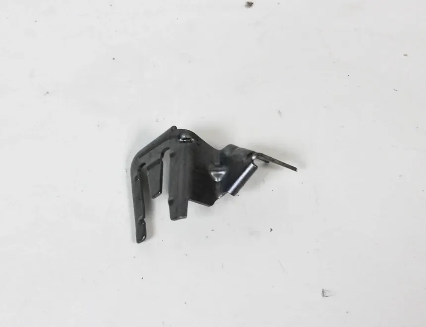 AUDI A6 C7/4G (2010-2020) Други части на двигателното отделение 4G0971457E 2581672