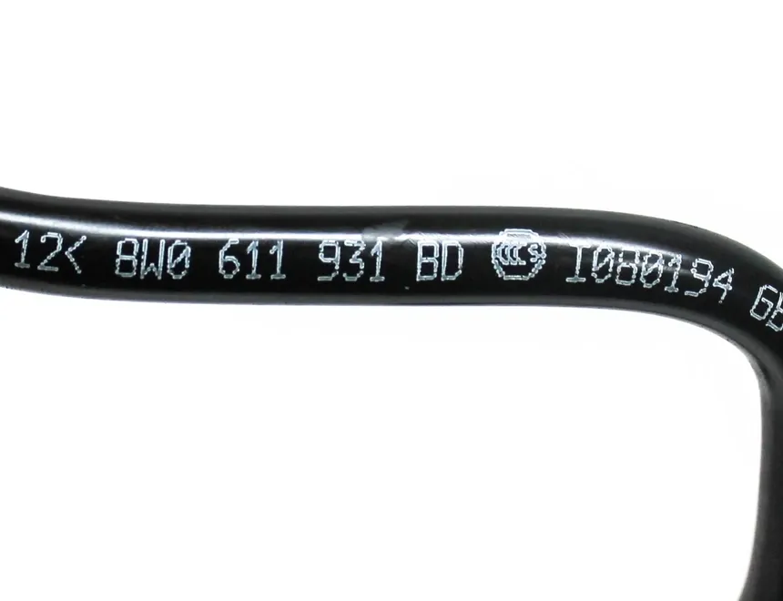 AUDI A4 B9/8W (2015-2024) Маркучи 8W0611931BD 2763842