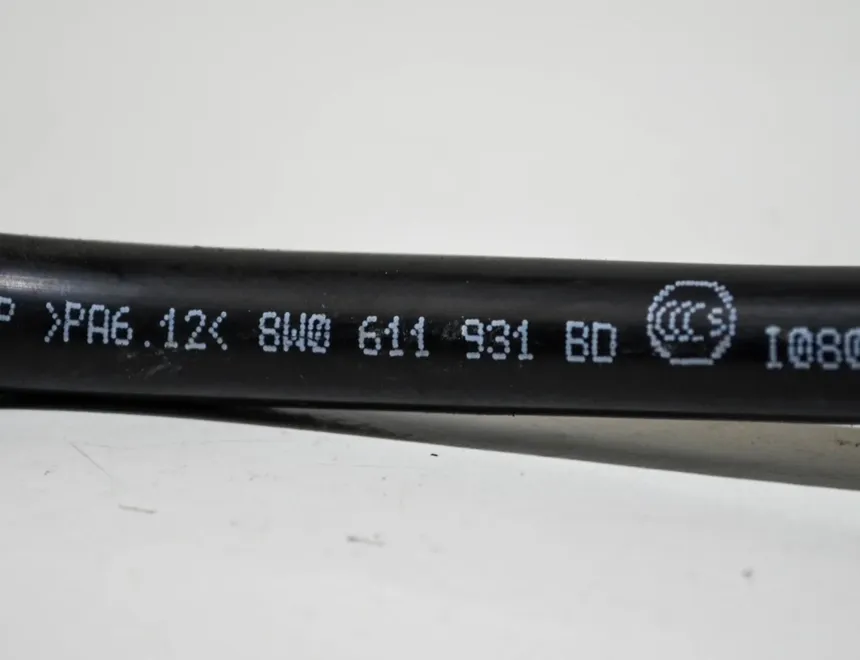 AUDI A4 B9/8W (2015-2024) Маркучи 8W0611931BD 3348608