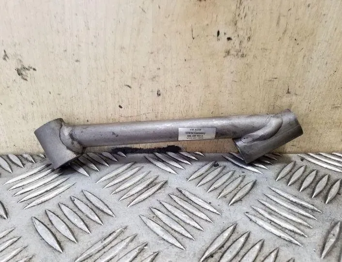 SKODA Octavia 3 generation (2013-2020) Други части на двигателното отделение 04L129723A 26169466