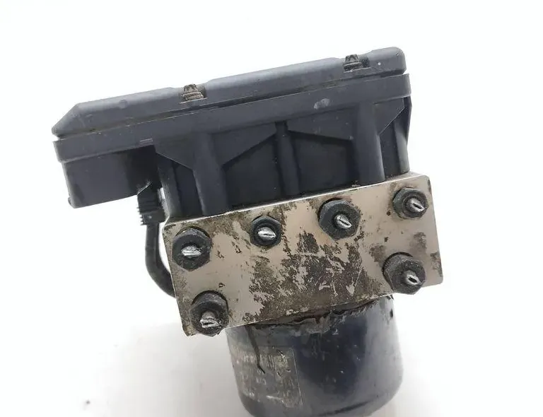 VOLKSWAGEN Polo 4 generation (2001-2009) ABS помпа 6X0907379B 32976633