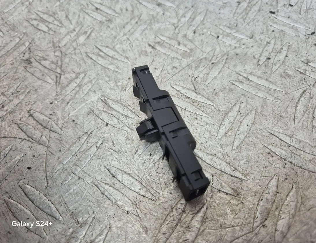 VOLKSWAGEN Golf 7 generation (2012-2024) Въздушен филтър 5N0035570 26876562