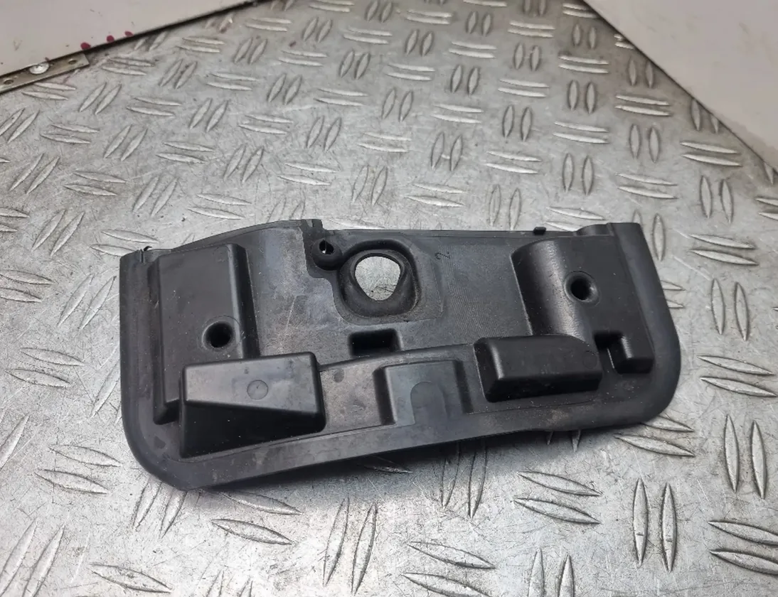 BMW X1 E84 (2009-2015) Части на двигателното отделение 34306769328,58650910,6769328 27994134