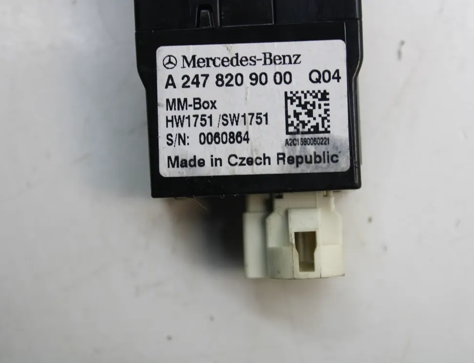 MERCEDES-BENZ EQC 1 generation (2018-2023) USB A2478209000 34998098