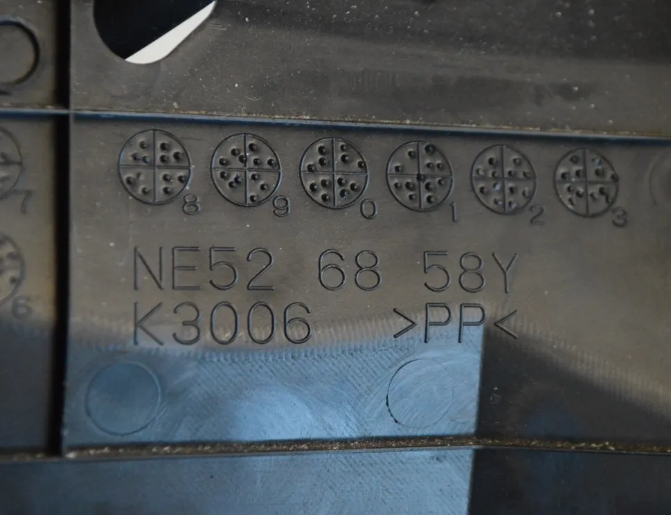 MAZDA MX-5 NC (2005-2015) Облицовка на дясната странична колона K3006,NE526858Y,NE52-68-58Y 22134115