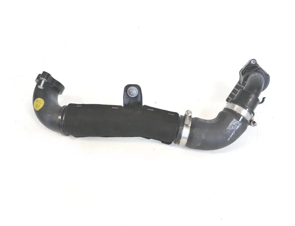 AUDI A5 8T (2007-2016) Ляв маркуч на интеркулера 04L131111N,04L145828B 3699229