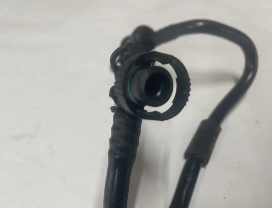 AUDI A3 8V (2012-2020) Вакуумна тръба 5Q0612041AR 29091616