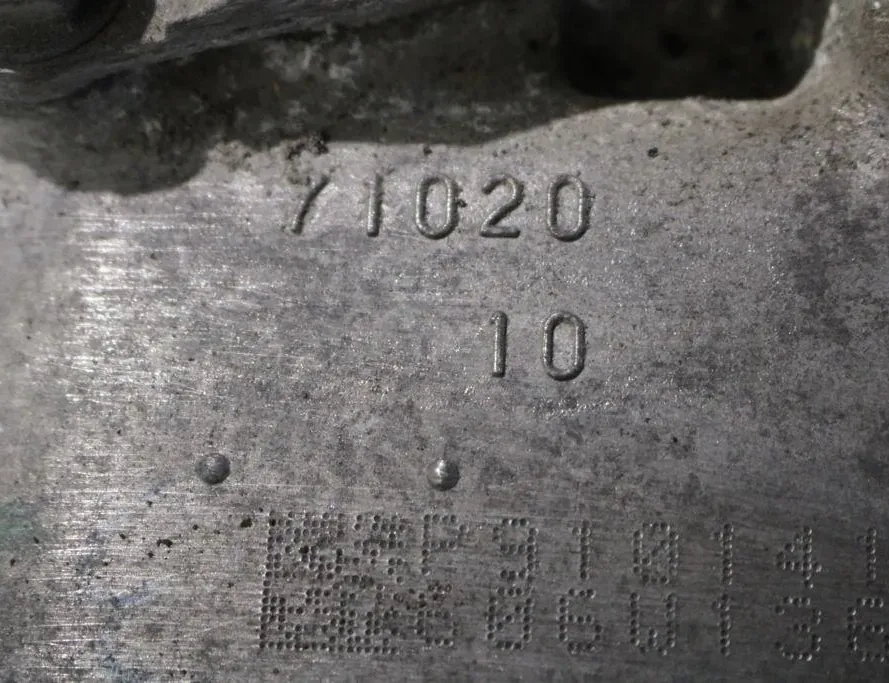 TOYOTA Auris 2 generation (2012-2015) Скоростна кутия 2ZRFXE,T070 33297086