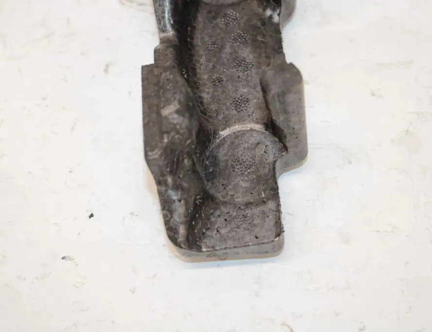 VOLKSWAGEN Golf 8 generation (2019-2023) Други части на двигателното отделение 04L130380 33297225