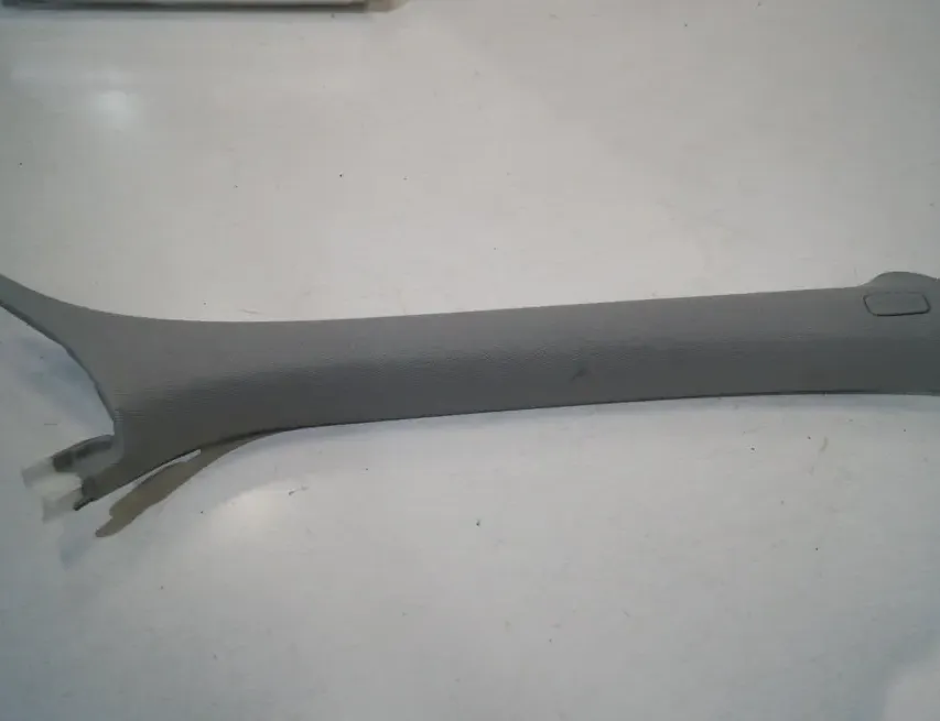 AUDI Q5 8R (2008-2017) Облицовка на дясна колона 8R0867234B 2171092