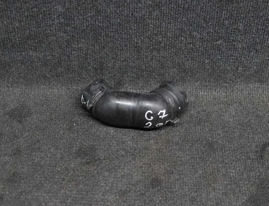 VOLKSWAGEN Golf 7 generation (2012-2024) Маркучи 04L131521 2239712