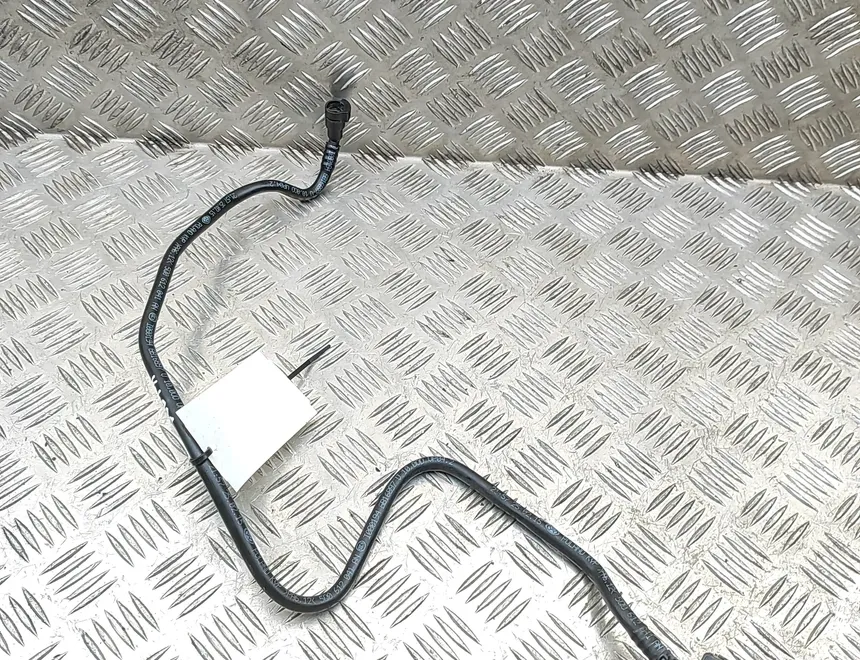 VOLKSWAGEN Passat B8 (2014-2023) Вакуумна тръба 5Q0612041AN,5Q0906207 34151745