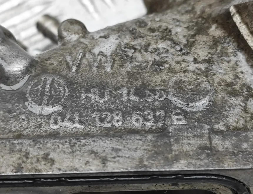 VOLKSWAGEN Golf 7 generation (2012-2024) Други части на двигателното отделение 04L128637B,M160864B 33943053