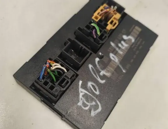 VOLKSWAGEN Golf Plus 1 generation (2004-2009) Комфортен контролен блок W0110120P0010264,S0401H082,1K0959433CP,71074700000,30041000082000 34548923