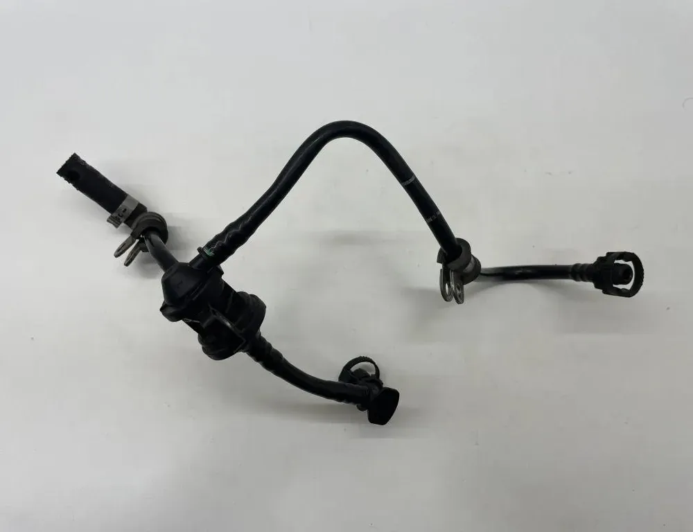 AUDI A6 C6/4F (2004-2011) Вакуумна тръба 06F133529C 34332124