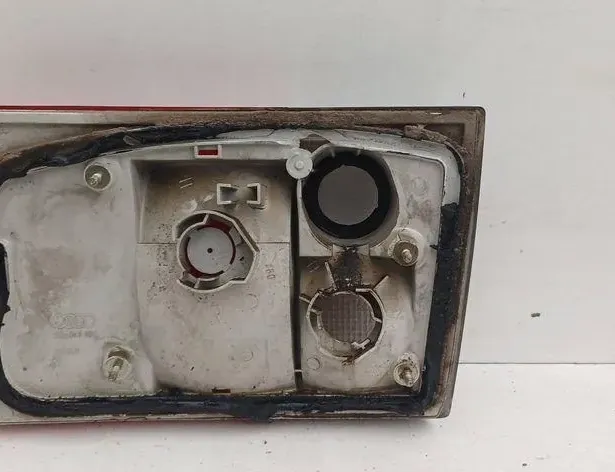 AUDI 100 4A/C4 (1990-1994) Задна светлина на дясна врата на багажника 4A0945094,138020 34902233