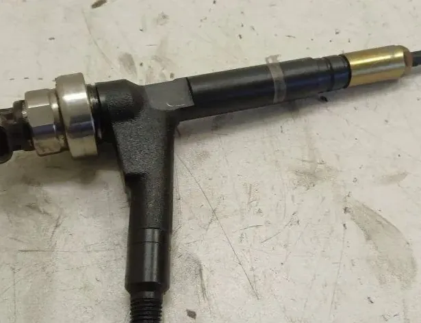 OPEL Meriva 1 generation (2002-2010) Горивен инжектор 97313861,8973138617,8973138618,8973138614,F31332,10F31332,8973138619,8973138611,8973138612,8973138610,8973138613,8973138615,8973138616 34885575