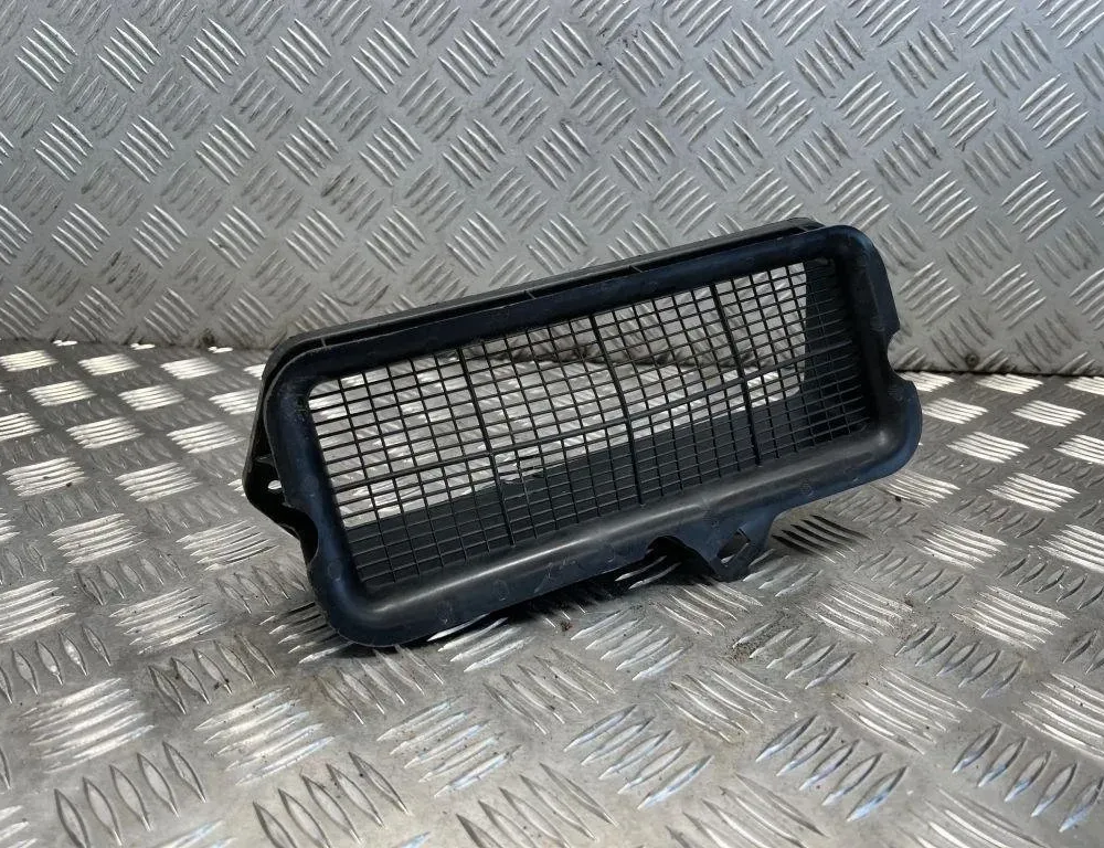 VOLKSWAGEN Tiguan 2 generation (2016-2024) Тръба за всмукване на въздух 5Q0815479 30519821