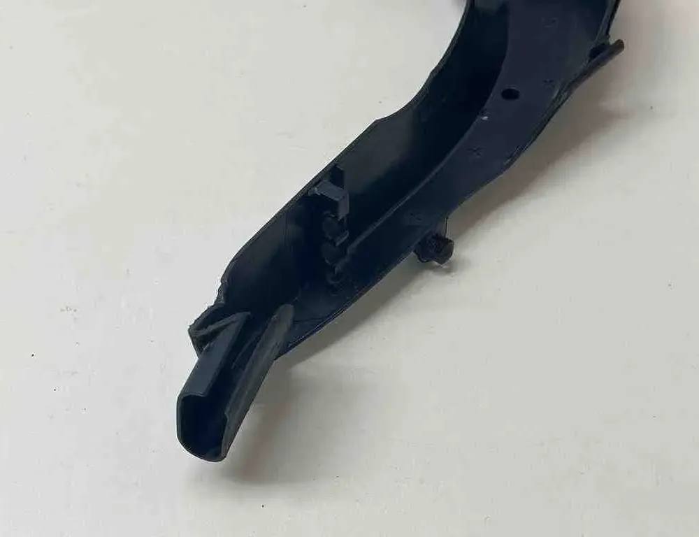 SKODA Octavia 3 generation (2013-2020) Други части на двигателното отделение 5Q0201973D 32684477