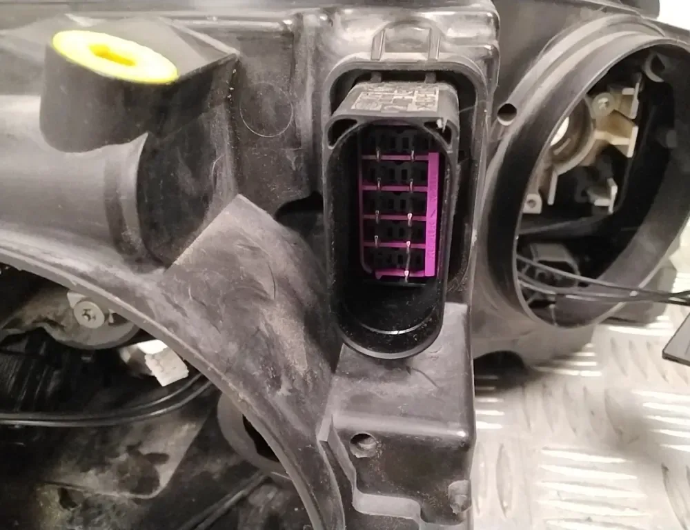 AUDI A3 8P (2003-2013) Преден ляв фар 8P0941003 34997901