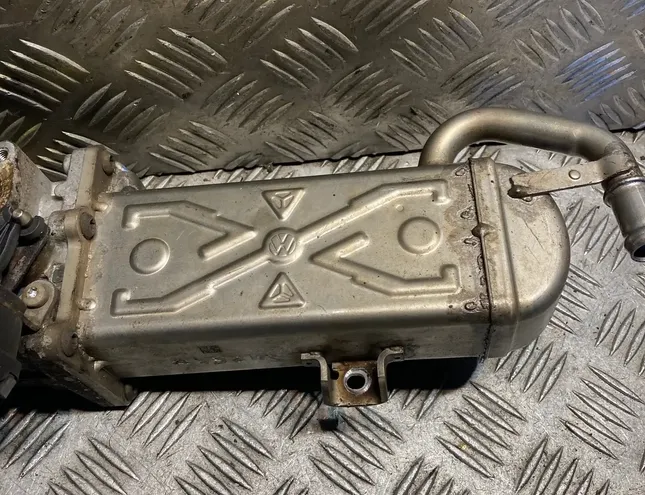 SKODA Superb 2 generation (2008-2015) EGR охладител 03l131512dq 34997745