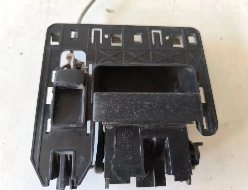 VOLKSWAGEN Transporter T5 (2003-2015) Дръжка за отваряне на дясна предна вътрешна врата 7H0829309C 34777101