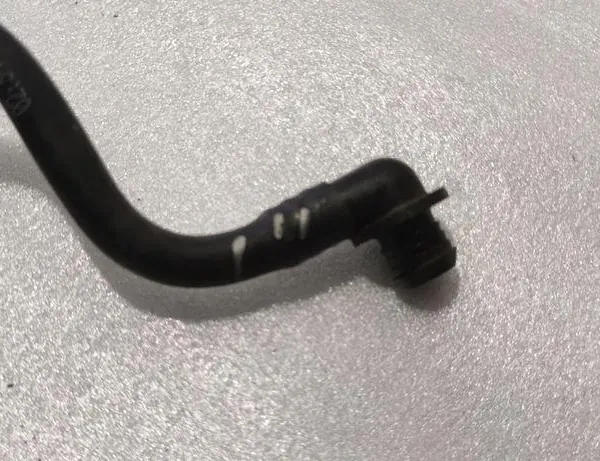 AUDI A6 C6/4F (2004-2011) Вакуумна тръба 5Q0906207 34128962