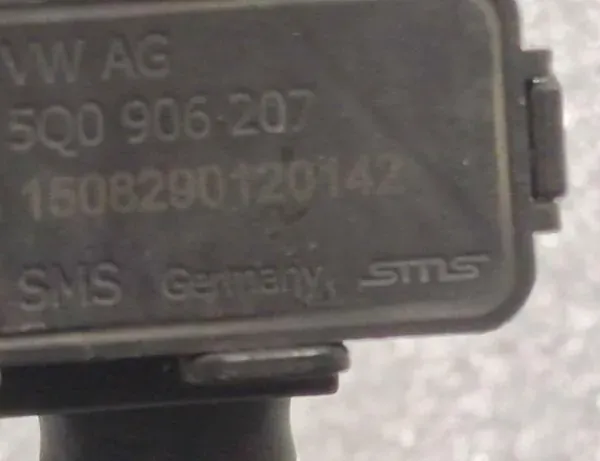 AUDI A6 C6/4F (2004-2011) Вакуумна тръба 5Q0906207 34128962