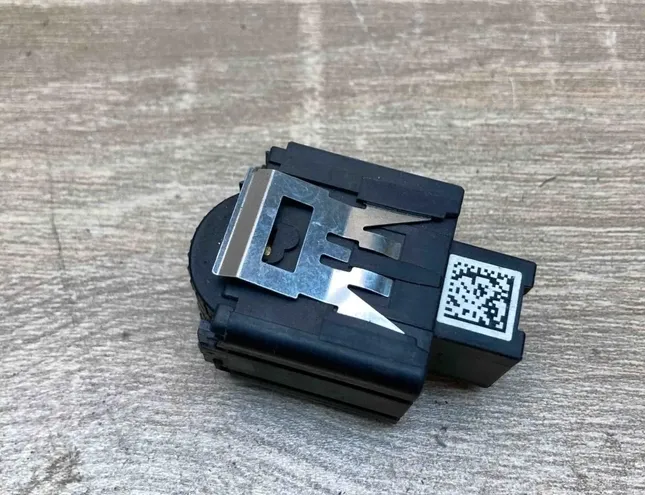 VOLKSWAGEN Passat B6 (2005-2010) Превключвател за регулиране на височината на фаровете 3C0941333A 34390680