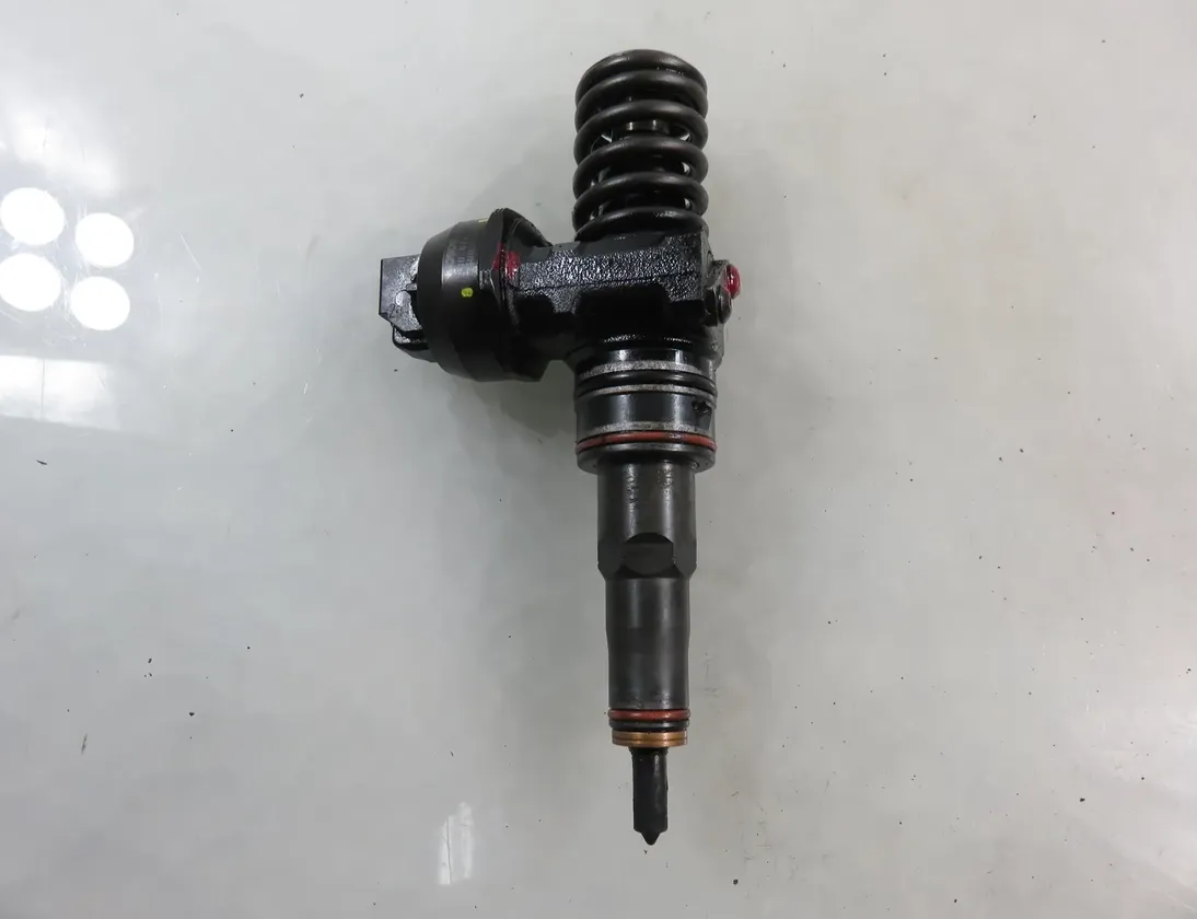 VOLKSWAGEN Polo 4 generation (2001-2009) Маслен инжектор 045130073T,0414720035 33787100