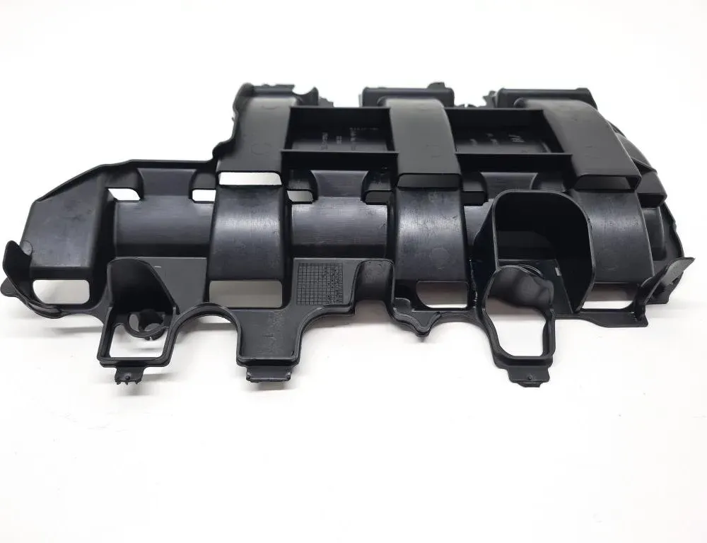 VOLKSWAGEN Passat B8 (2014-2023) Допълнителни вътрешни части на двигателя 04L103623F 31380027