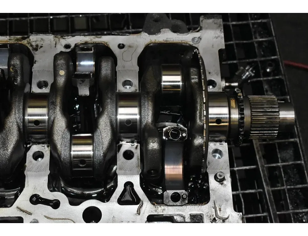 TOYOTA Avensis 2 generation (2002-2009) Блок на двигателя 1AD 33923066