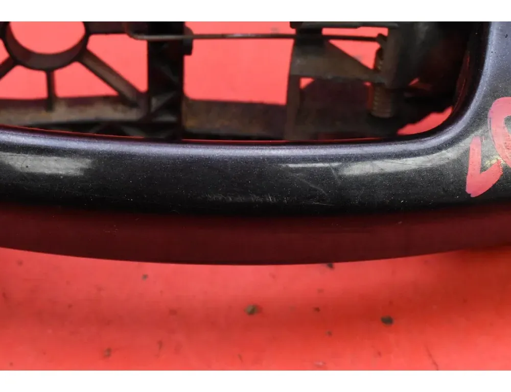 VOLKSWAGEN Passat B6 (2005-2010) Външна дръжка на предна лява врата 3C0837885H 35971253