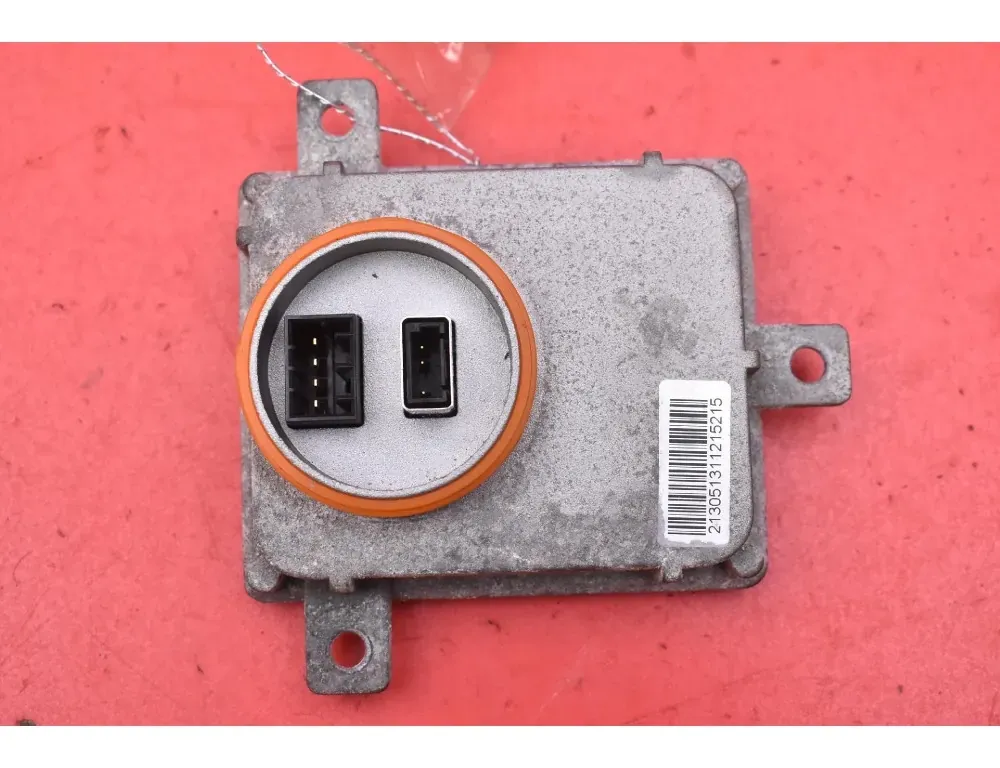 VOLKSWAGEN Passat B7 (2010-2015) Блок за управление на фаровете 8K0941597B 34951164