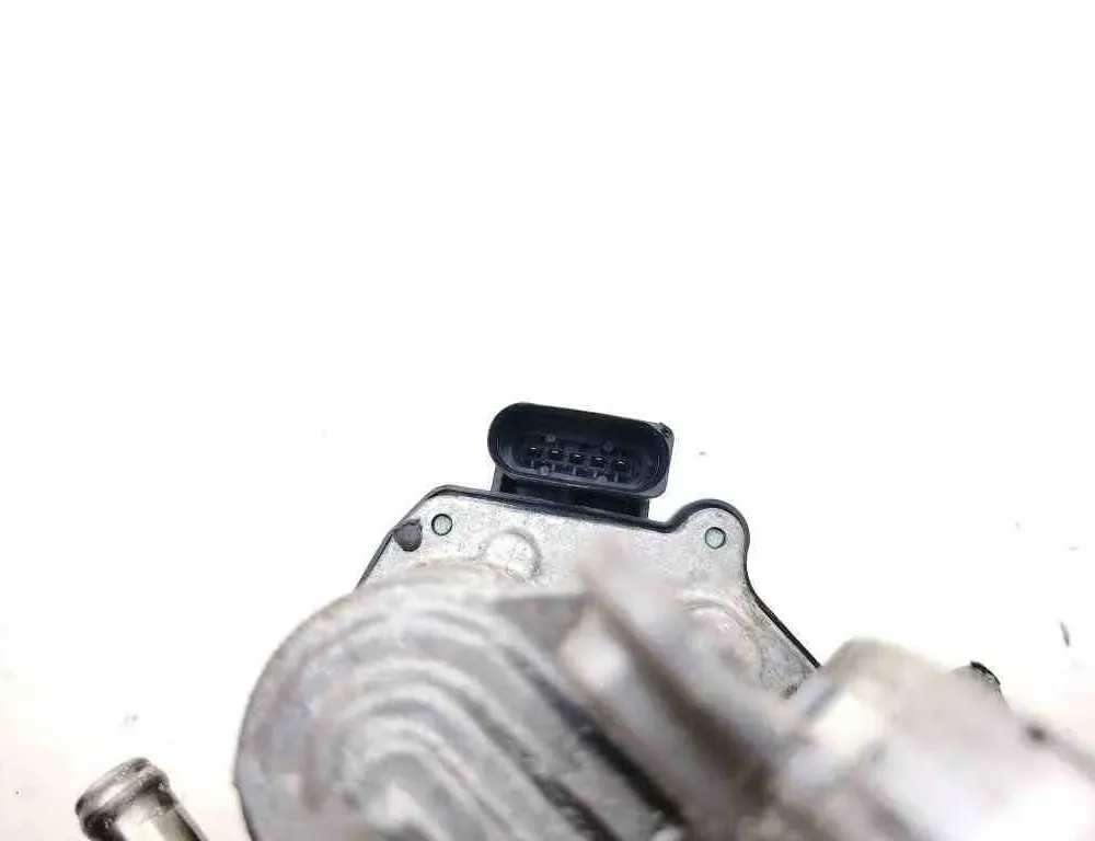 AUDI A4 B9/8W (2015-2024) Корпус на дросела 04L128063T,A2C94859900 32572794