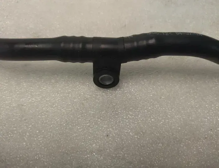 AUDI A4 B9/8W (2015-2024) Вакуумна тръба 059131056AA,DW076,059103230G 27461945