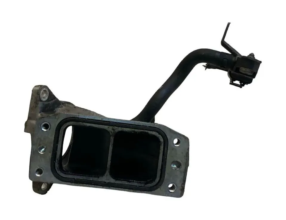 SKODA Octavia 3 generation (2013-2020) Други части на двигателното отделение 04L128537B 33235216