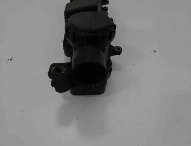 FORD C-Max 2 generation (2010-2019) Капак на клапана 9660281080 32475398