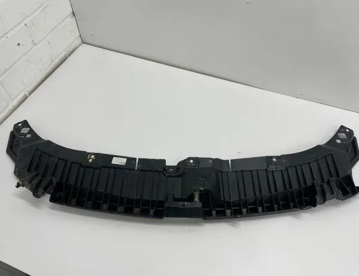 MERCEDES-BENZ GLA-Class H247 (2019-2024) Част на рамката на горния панел A2478858203 22180749