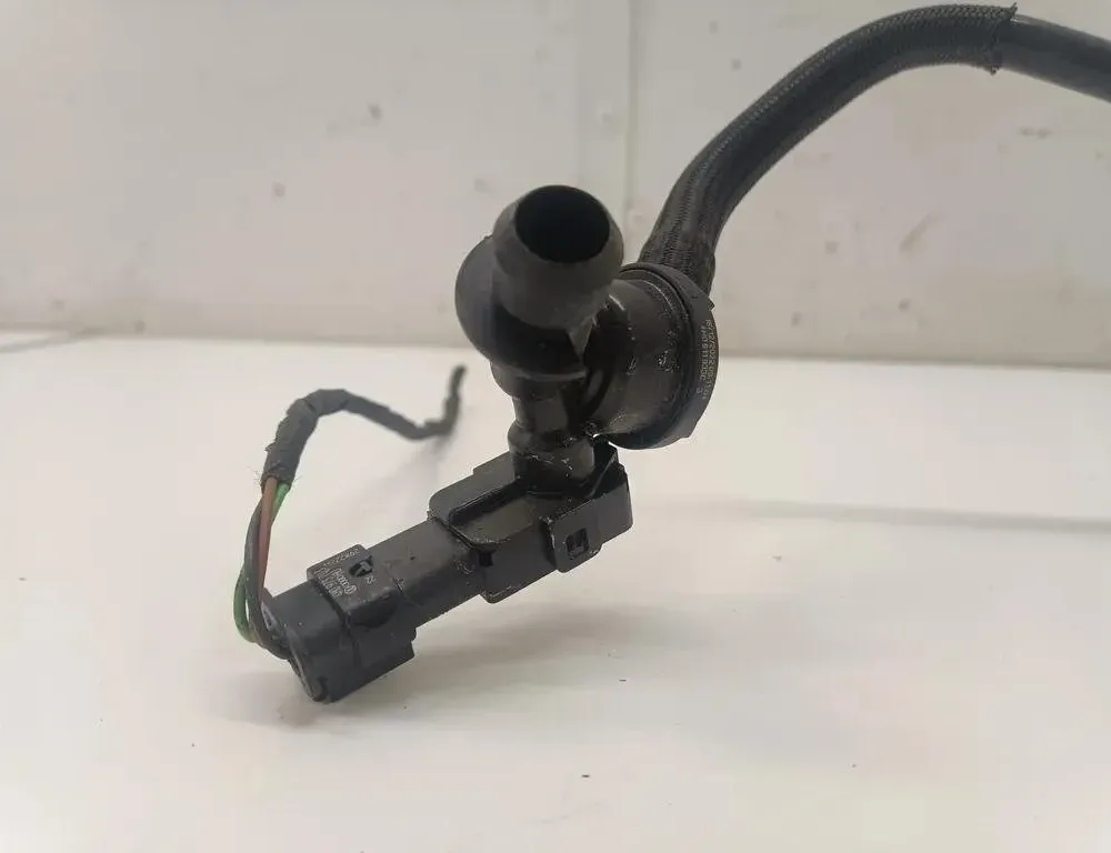 VOLKSWAGEN Touareg 3 generation (2018-2024) Вакуумна тръба 4M2611931H 26806738