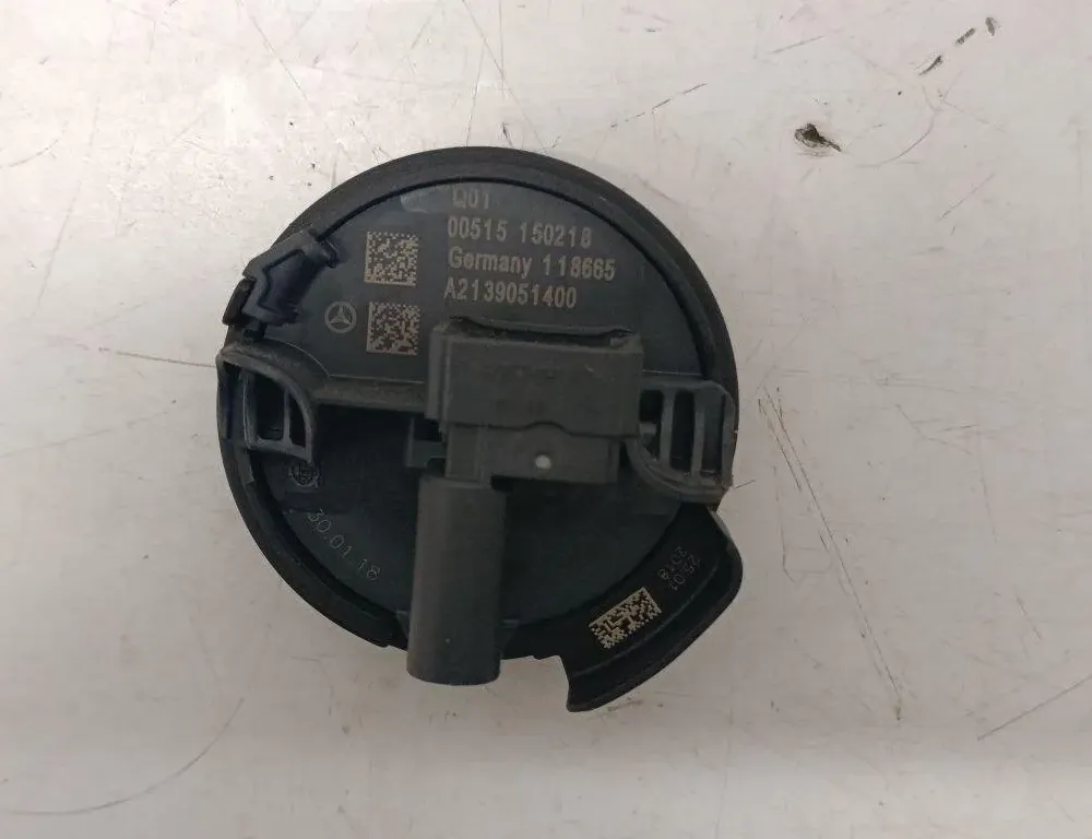 MERCEDES-BENZ E-Class W211/S211 (2002-2009) Ляв страничен сензор за удар A2139051400 30393656