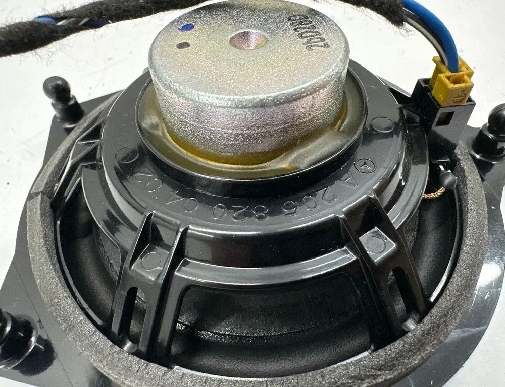 MERCEDES-BENZ GLE W167 (2019-2024) Високоговорител на предната дясна врата A2058200402 33497035