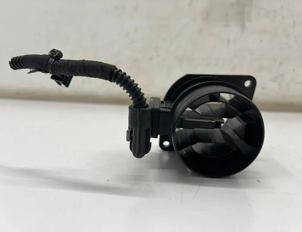 AUDI A4 B9/8W (2015-2024) Сензор за масов въздушен поток MAF 04L906461B 34989195