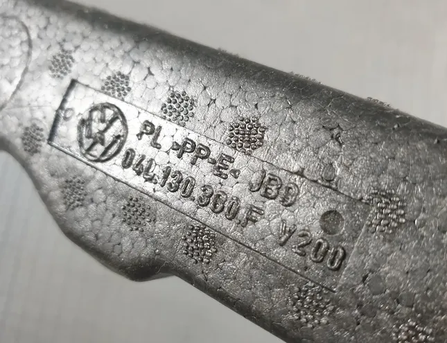 SKODA Octavia 3 generation (2013-2020) Други части на двигателното отделение 04L130380F 26590792